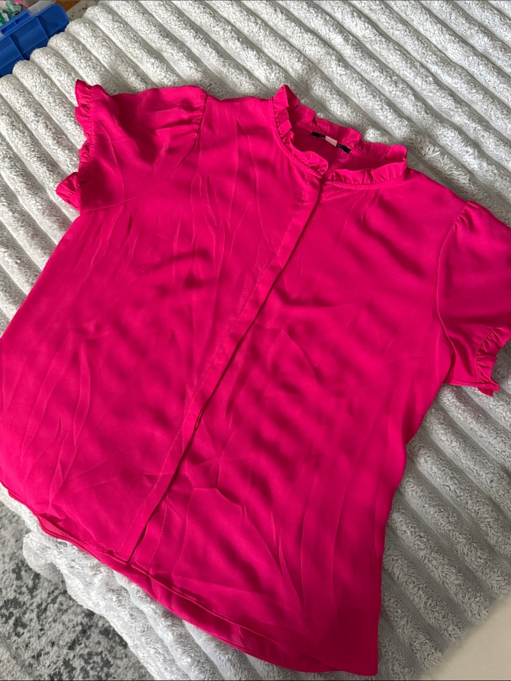 T Tahari Hot Pink Ruffle Sleeve Blouse